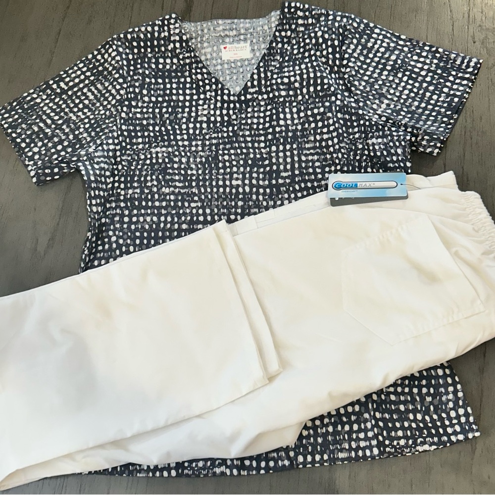 Set of Black and White Scrubs